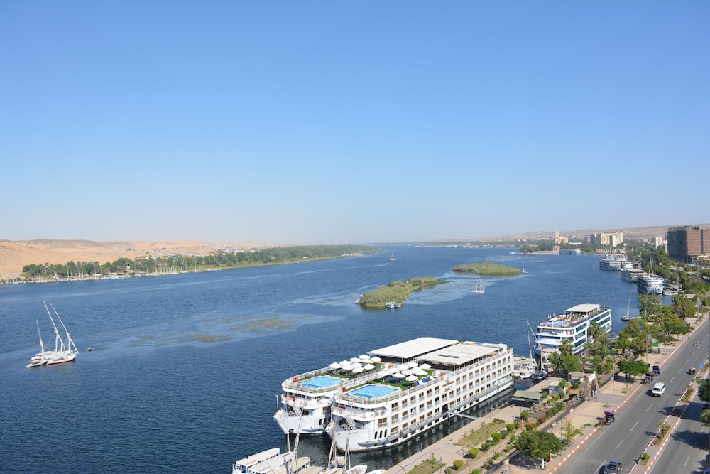 Aswan Plaza Corniche 48/55