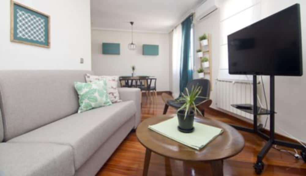 Smartr Madrid La Latina 20/25