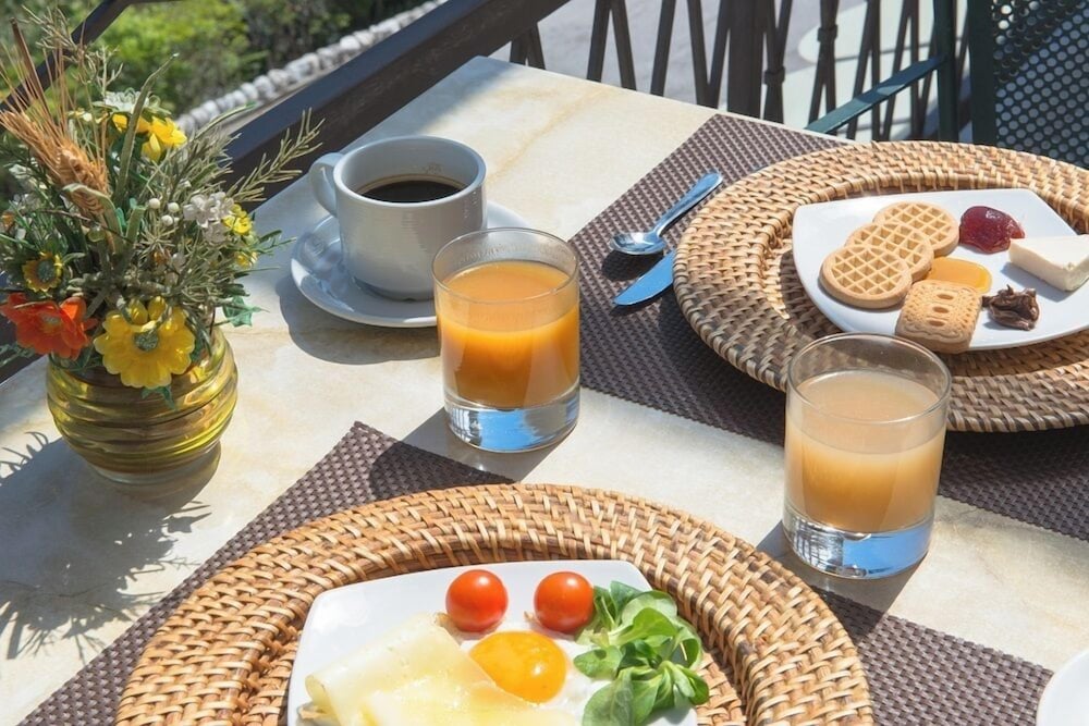 Village Hotel Lucia 33/50