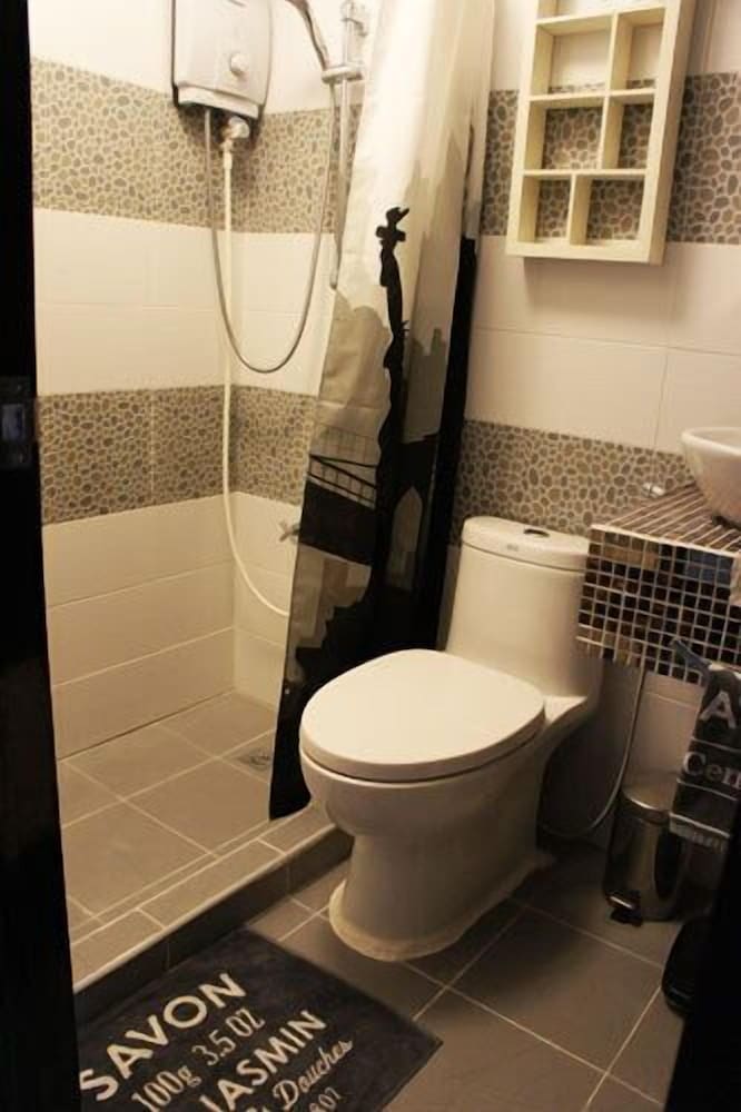 Jlt Condo Units 31/42