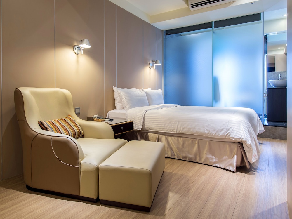 Hotel Relax I 12/47