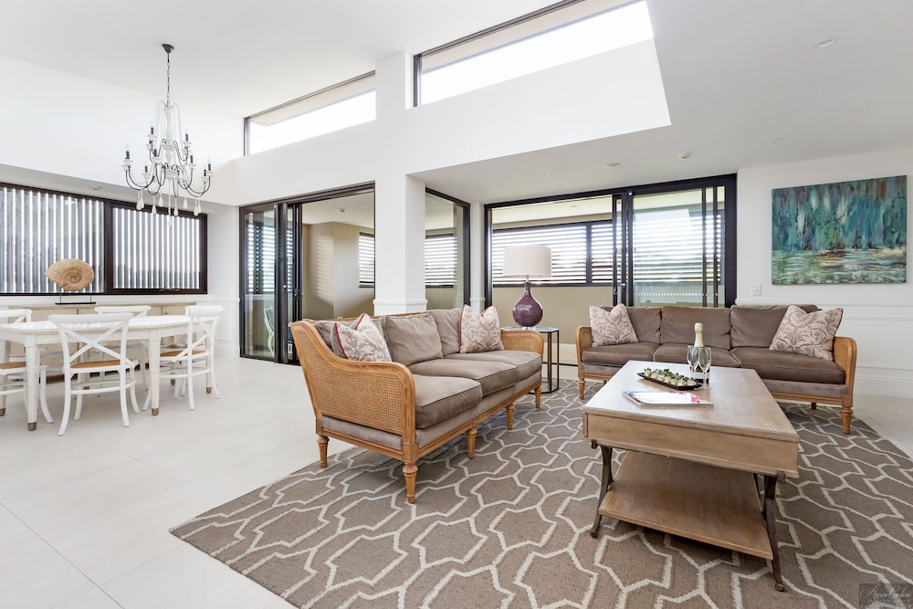 Miramare Gardens Boutique Accommodation 22/29