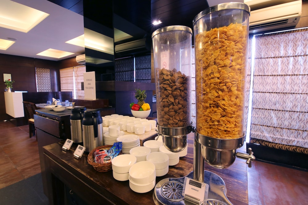 Hotel Clarks Collection Vadodara 23/50