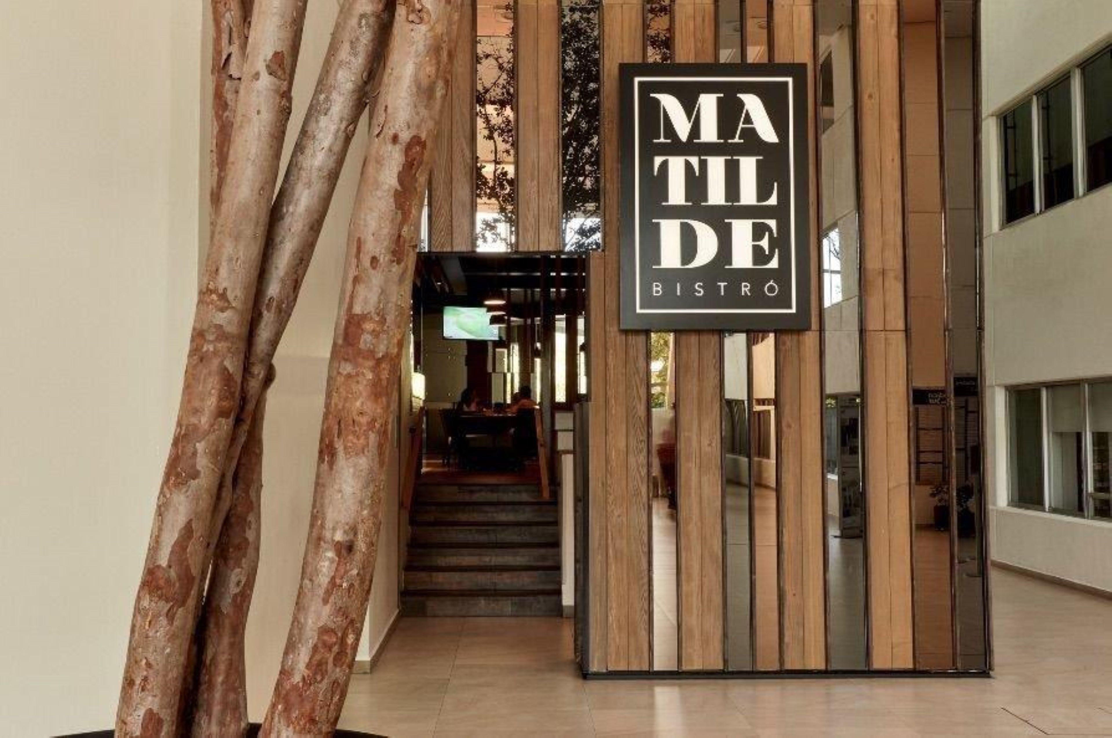 Holiday Inn Hotel And Suites Medica Sur 16/35