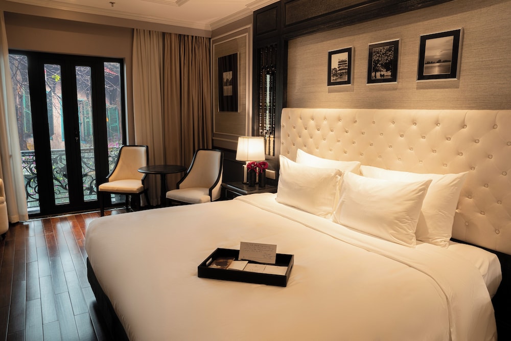 JUNIOR SUITE, CITY VIEW