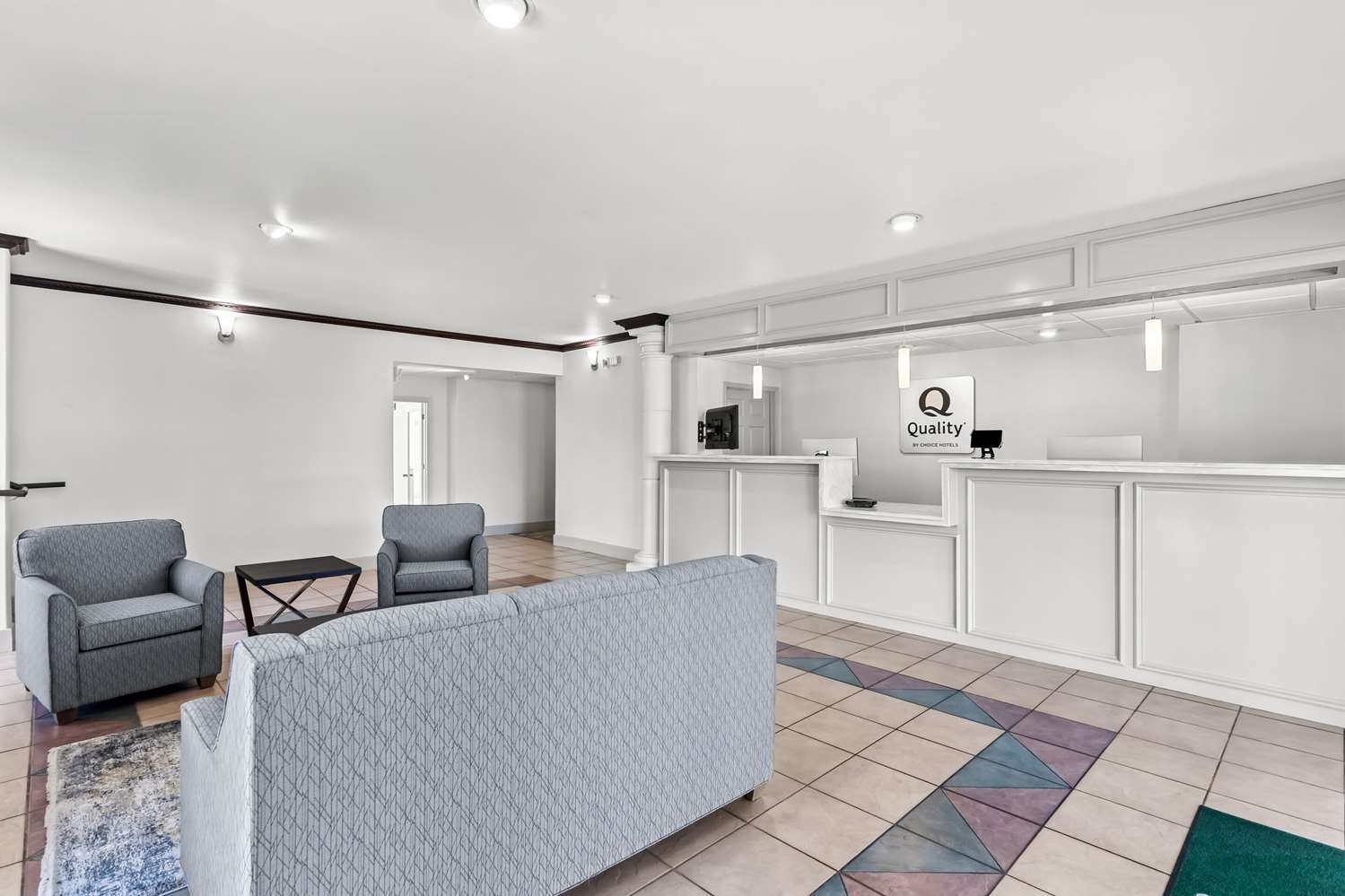 Quality Inn Bastrop, TX 27/42