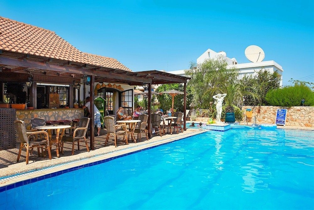 Anais Bay Hotel 24/67