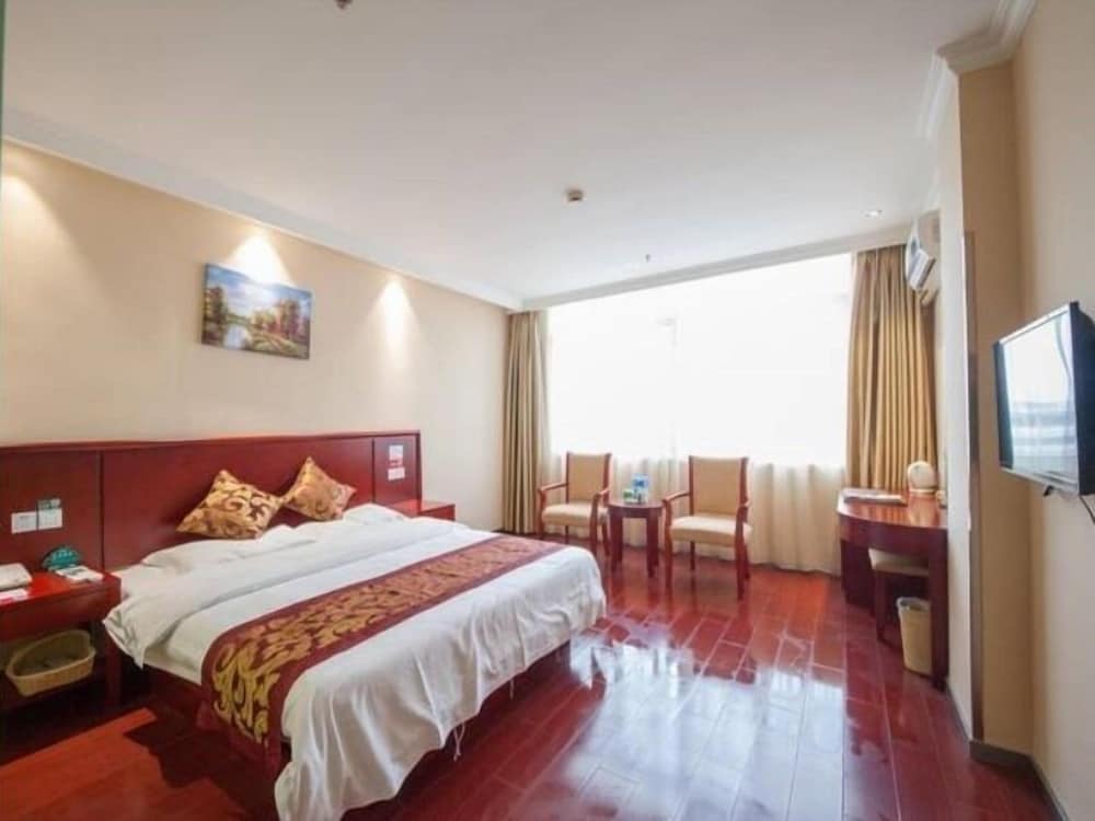 Greentree Inn Nantong Qidong Bus Station 18/48