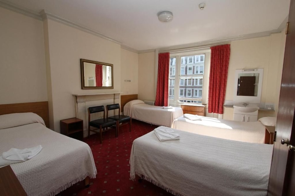 Ridgemount Hotel 13/61