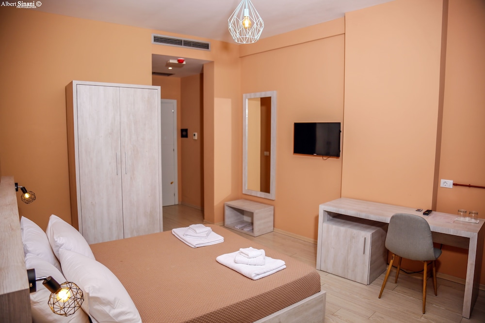 Arc Hotel Tirana 45/50