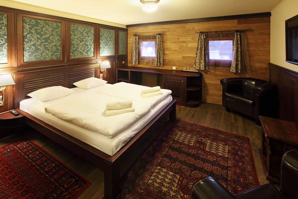 Boat Hotel Matylda 19/61