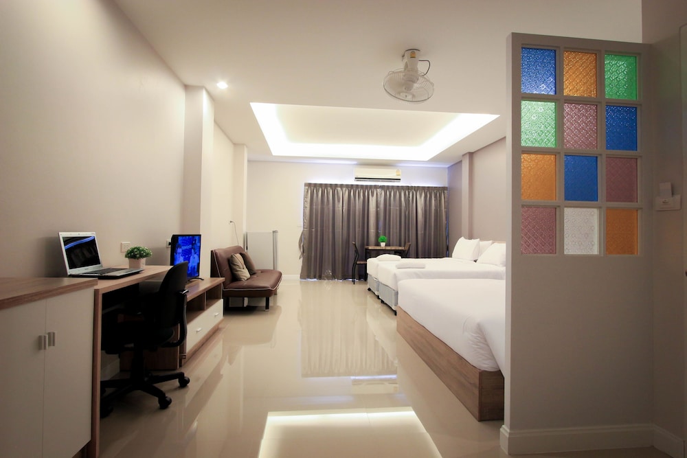 Vipa House Phuket 32/53