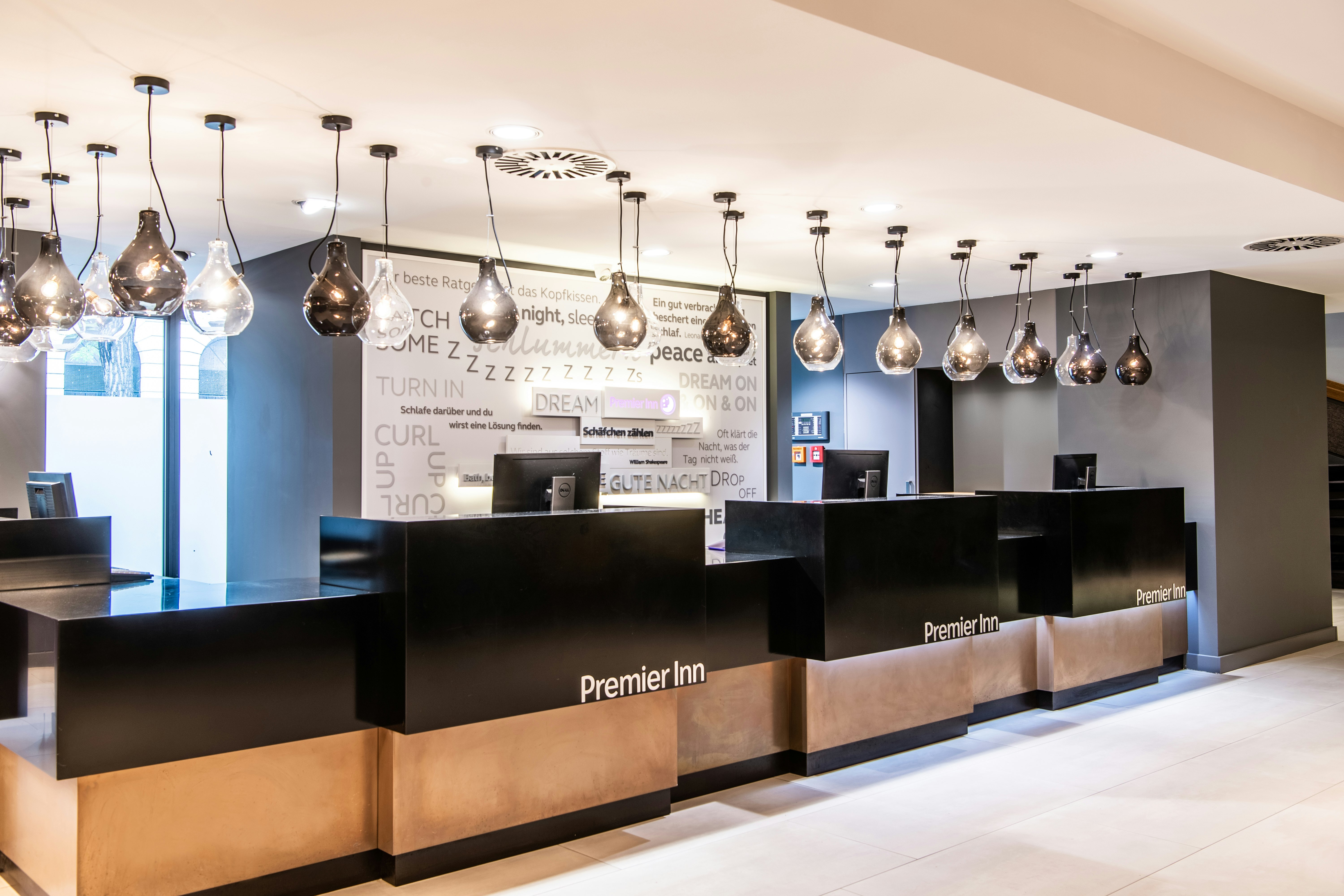 Lobby at Premier Inn Braunschweig City Centre, BRAUNSCHWEIG