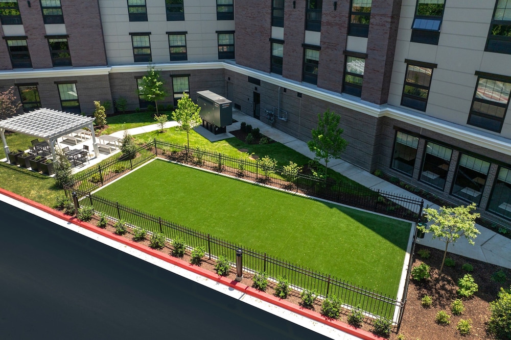Fairfield Inn & Suites By Marriott Annapolis 36/40