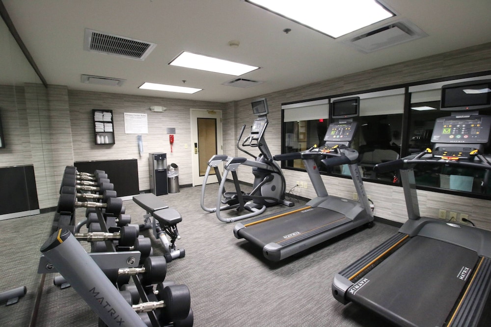 Courtyard by Marriott Indianapolis South 24/38
