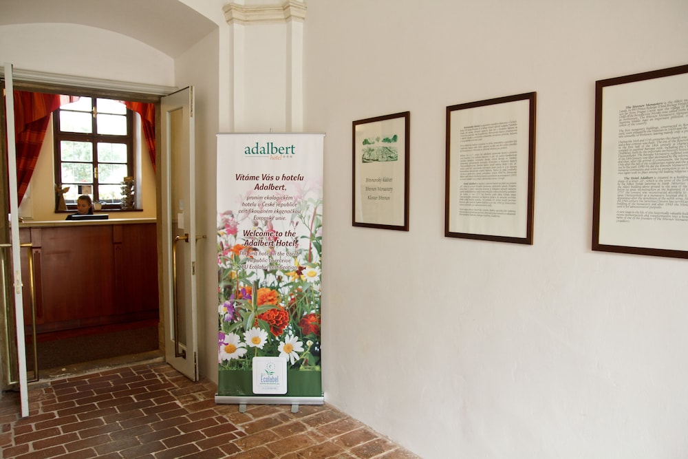 Hotel Adalbert 43/69