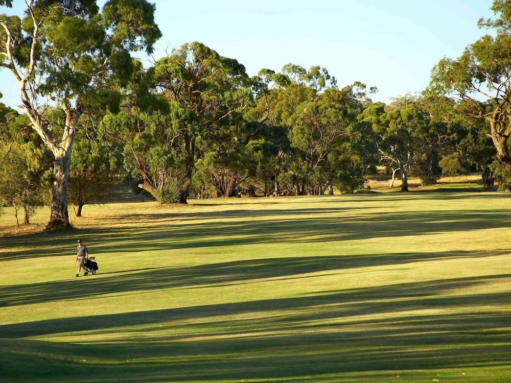 Novotel Barossa Valley Resort 65/69
