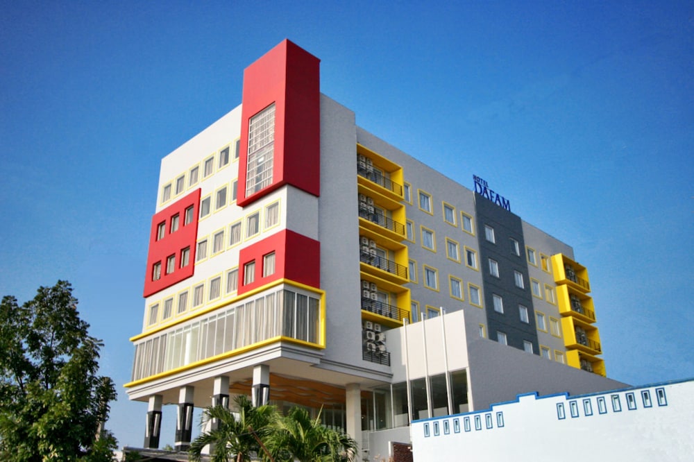 Hotel Dafam Pekalongan 6/66