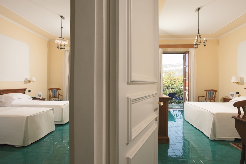 Majestic Palace Sorrento, Curio Collection by Hilton 26/56