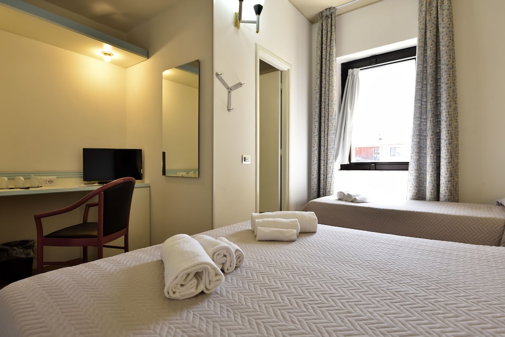 Orri Hotel 22/55