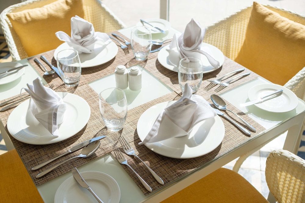 DoubleTree by Hilton Mazatlan 69/81