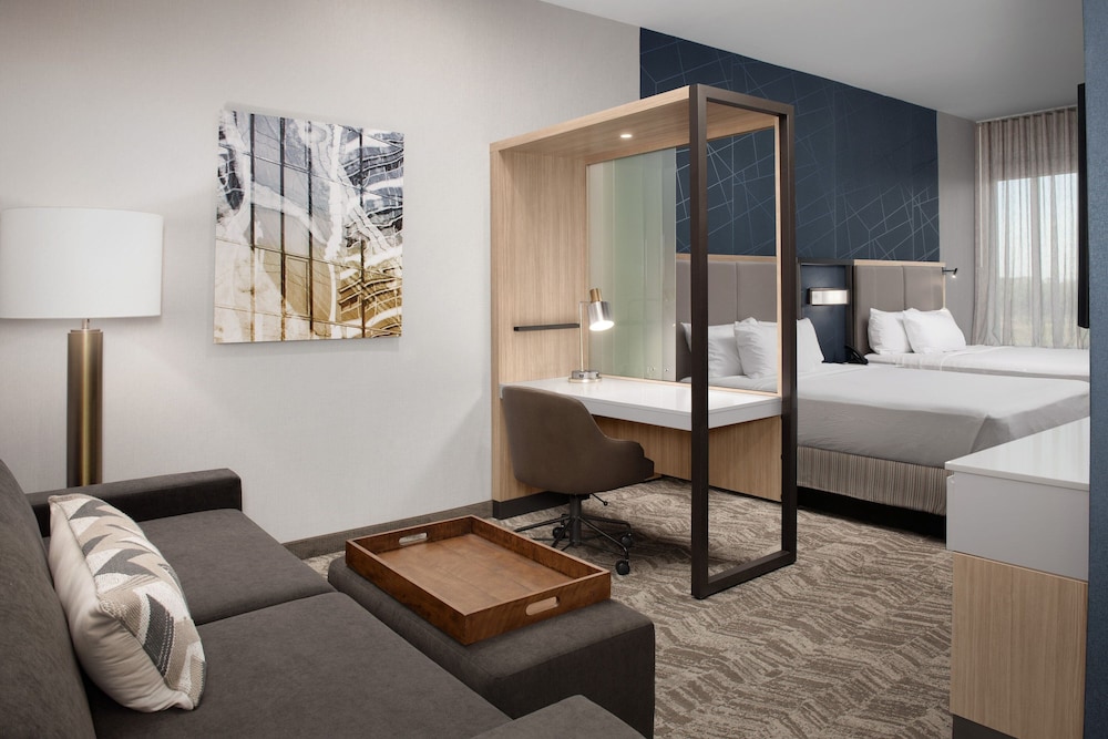 SpringHill Suites by Marriott Fayetteville I 95 18/42