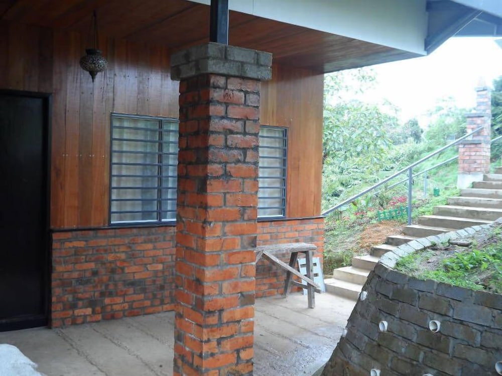 Ayana Holiday Resort 40/68