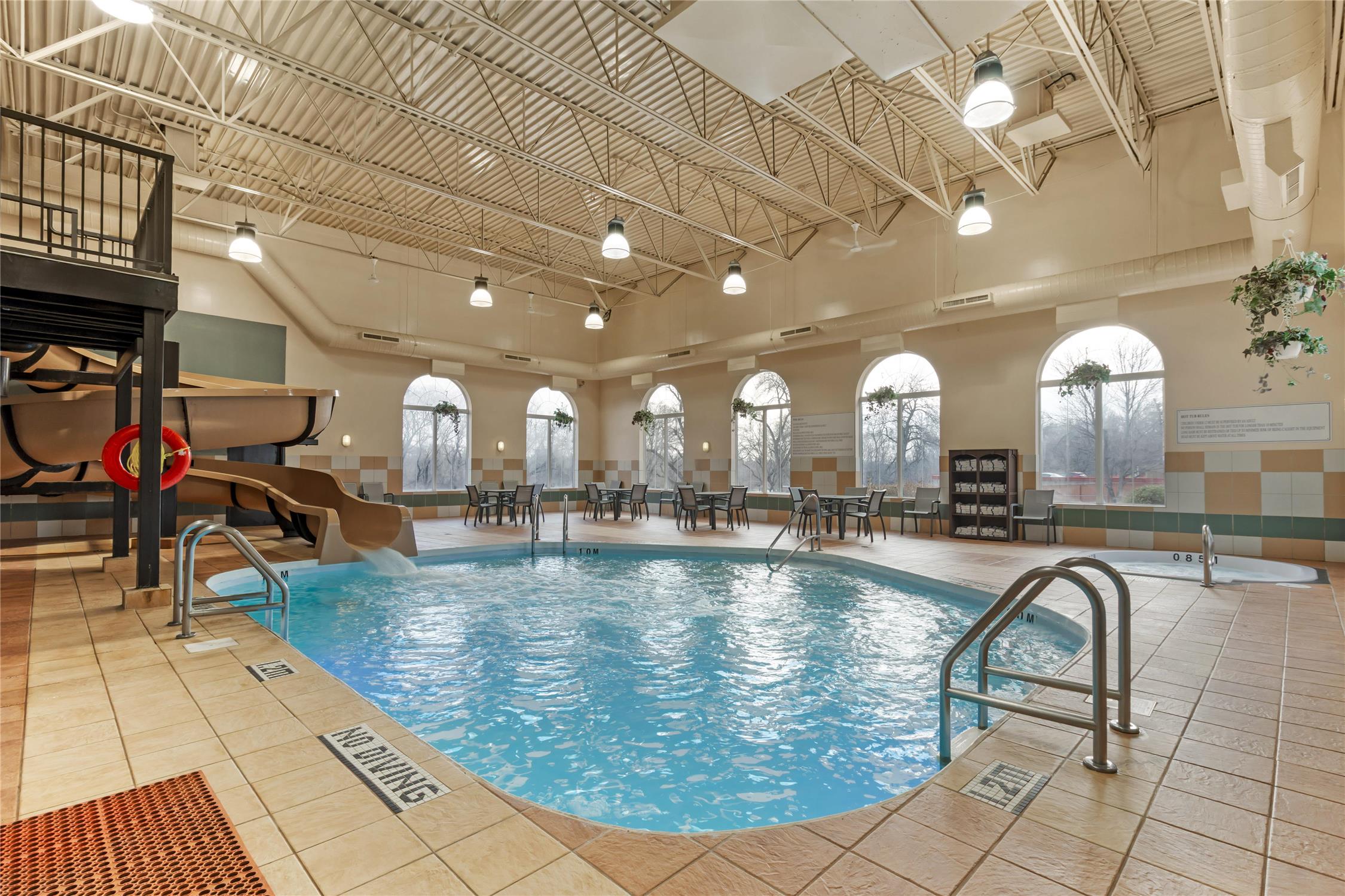 Best Western Plus Pembina Inn And Suites 6/26