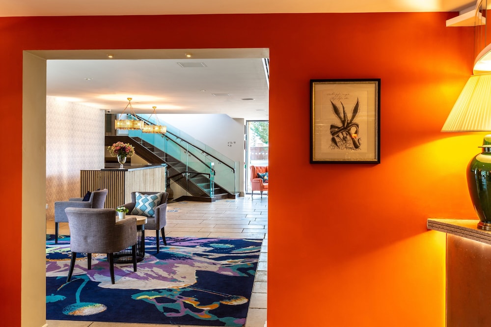Hogarths Hotel 49/62