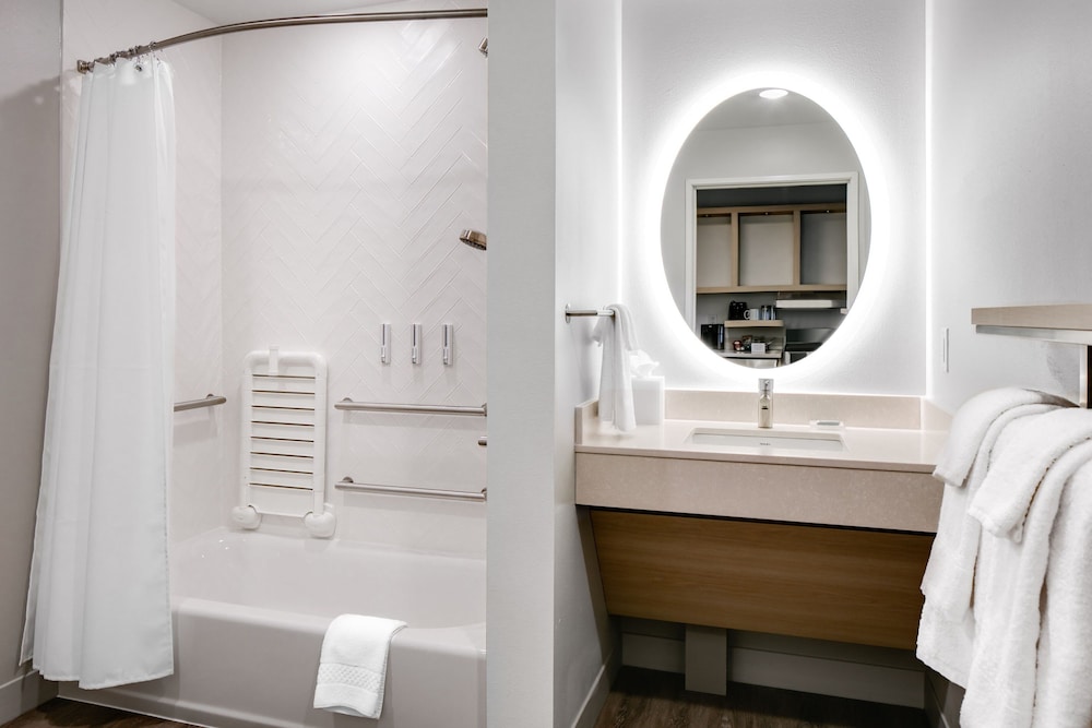 TownePlace Suites by Marriott Madison West/Middleton 26/29