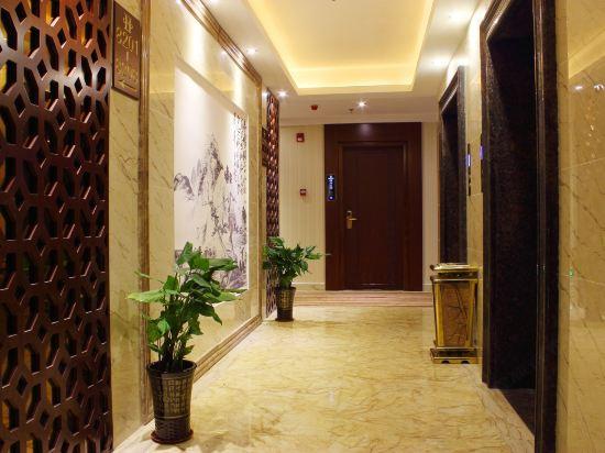 Huaqiao International Hotel 6/30