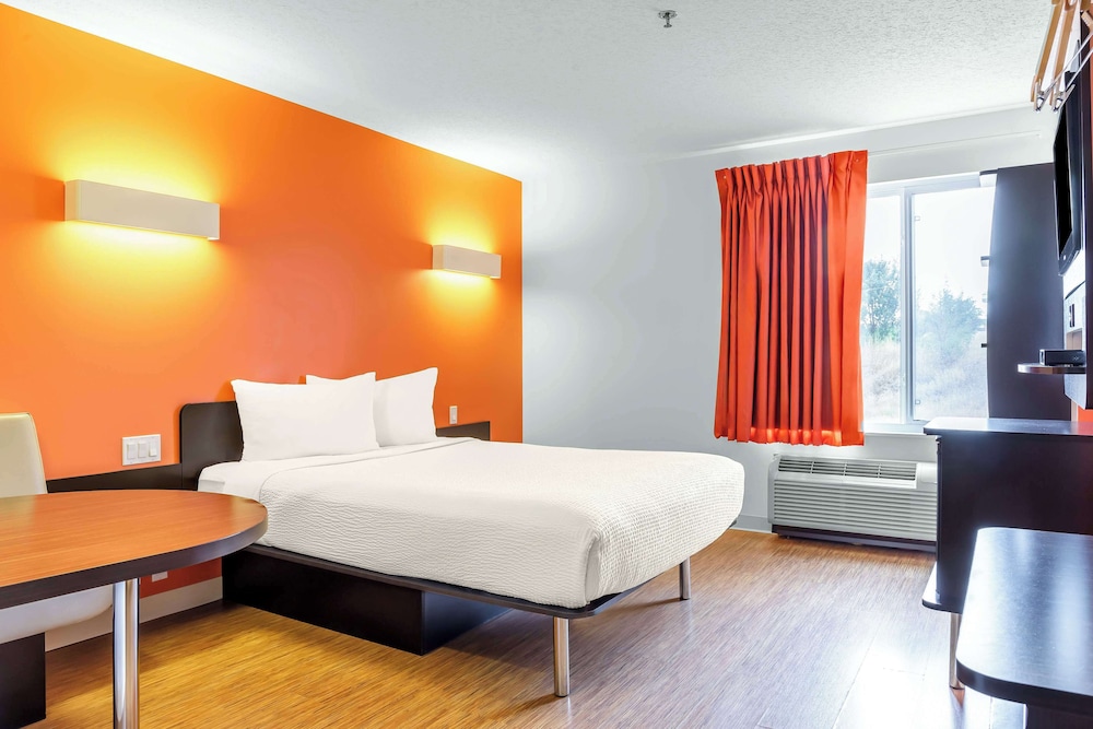 Motel6 Swift Current Sk 17/44