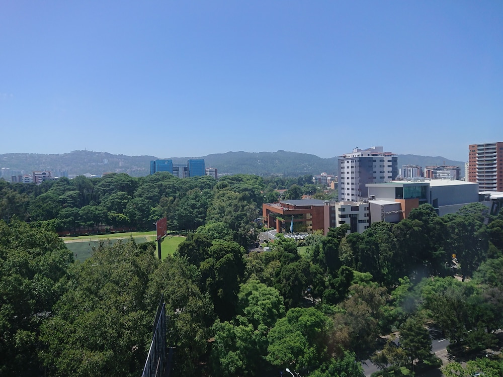 Suites Terraza Imperial 57/60