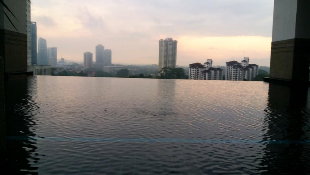 Twin Galaxy Residences 32/36