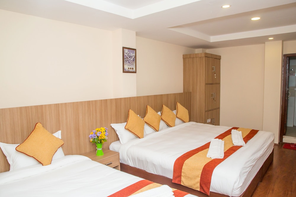 Sakura Boutique Hotel 10/21
