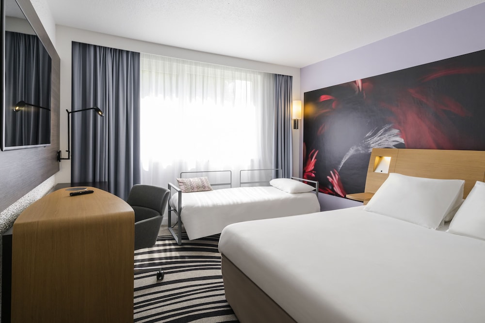 Novotel Paris Saclay 13/74