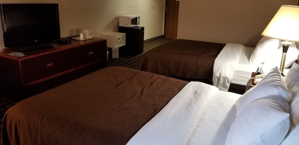 Fairbridge Inn & Suites Batavia - Darien Amusement Park 15/33
