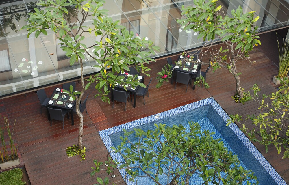 Hotel Santika Kuta Bali 24/29
