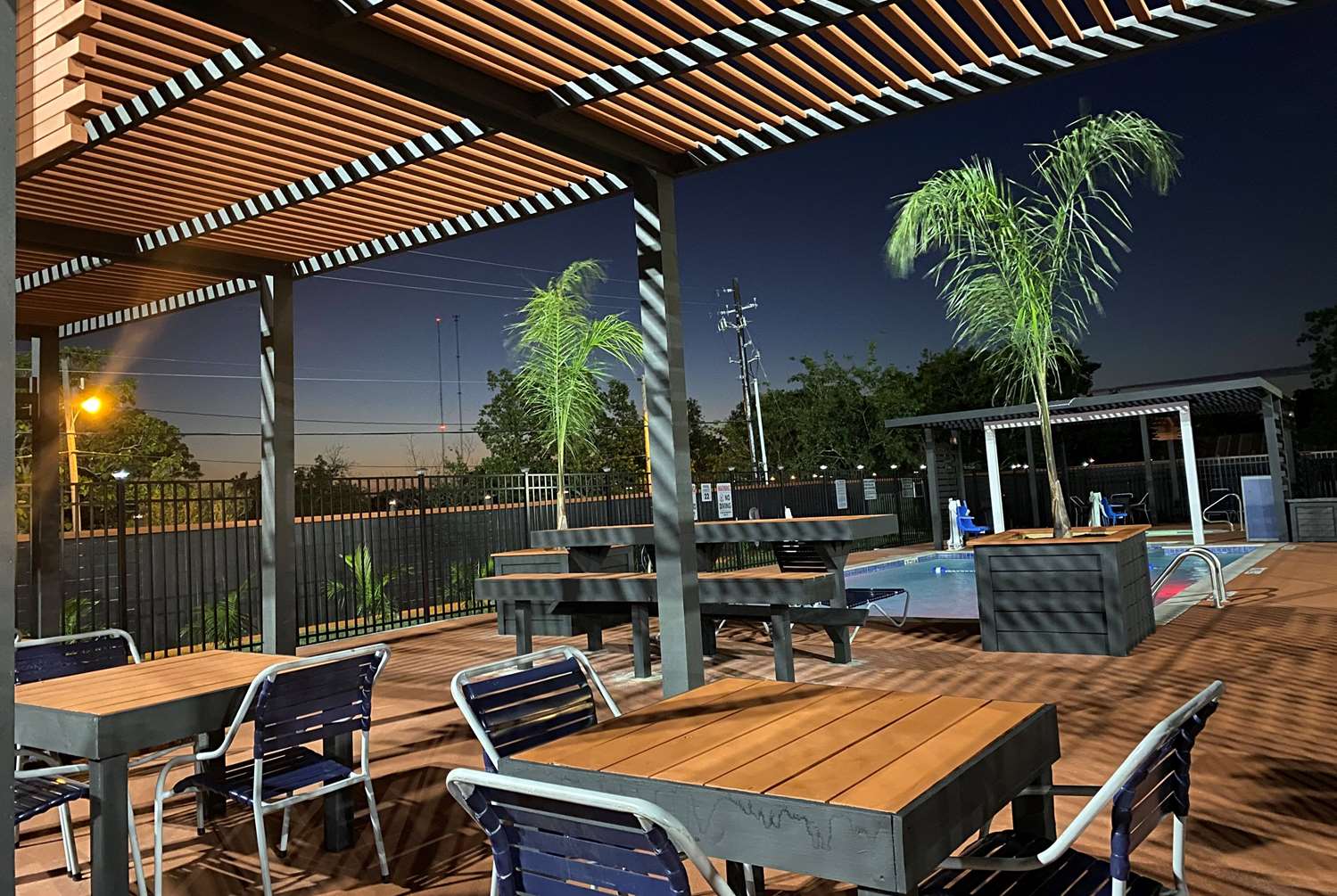 La Quinta Inn Suites By Wyndham Victoria South 41/55