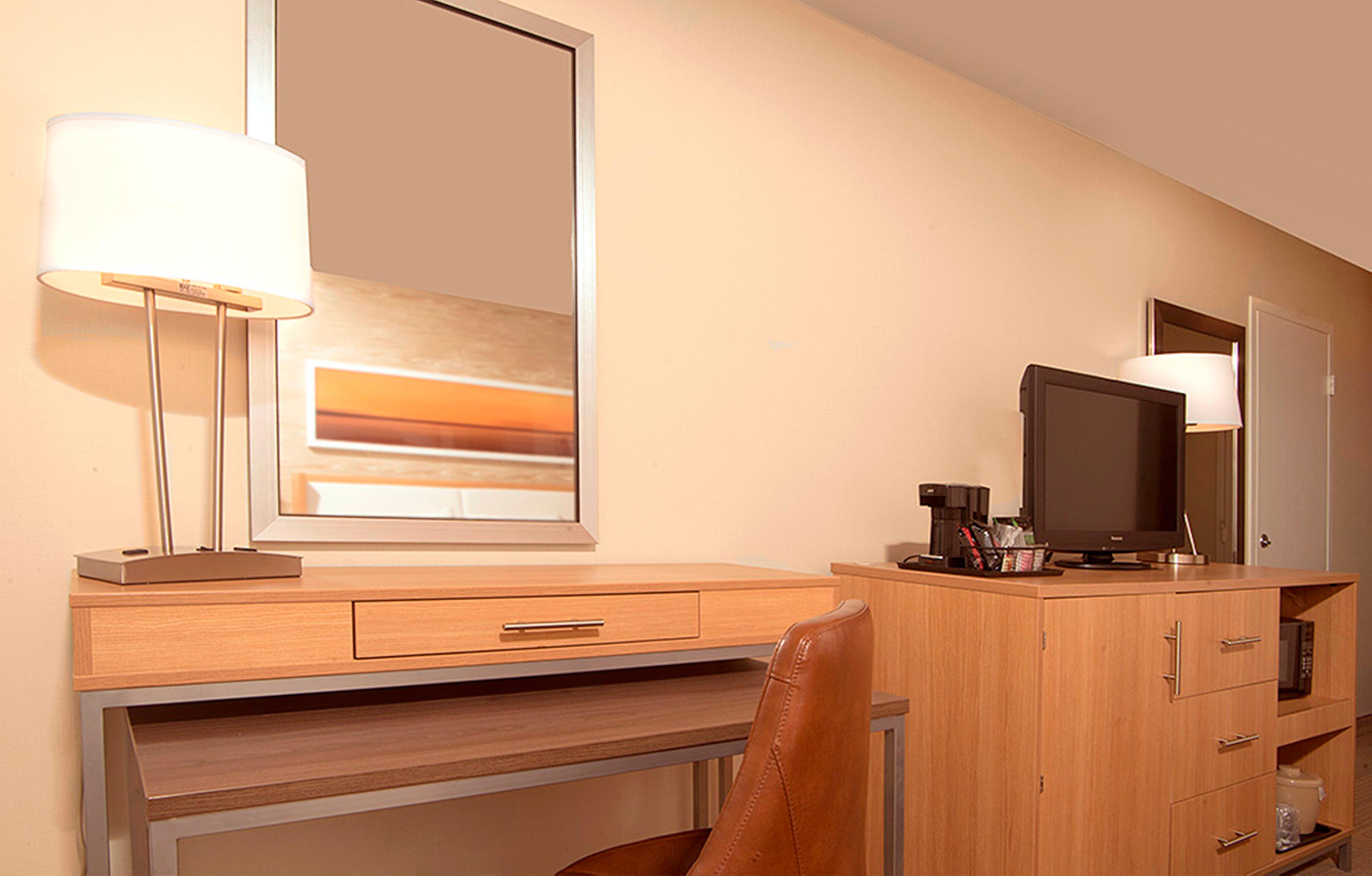 HOLIDAY INN SAN ANTONIO DOWNTOWN - MARKET SQUARE 12/27