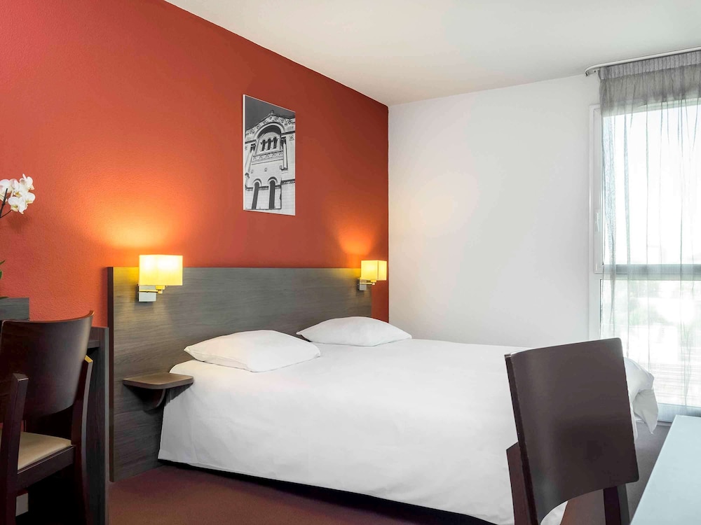 City Residence Tours 8/56
