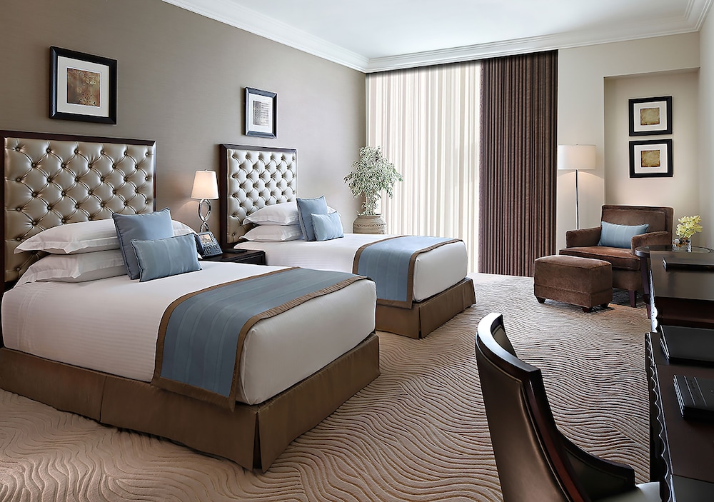 HARAM, RESIDENTIAL, SUITE, TWIN BEDS