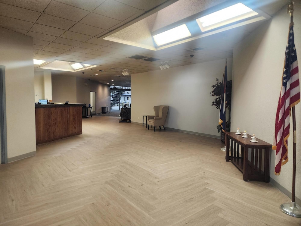 Ramada By Wyndham Sterling detail