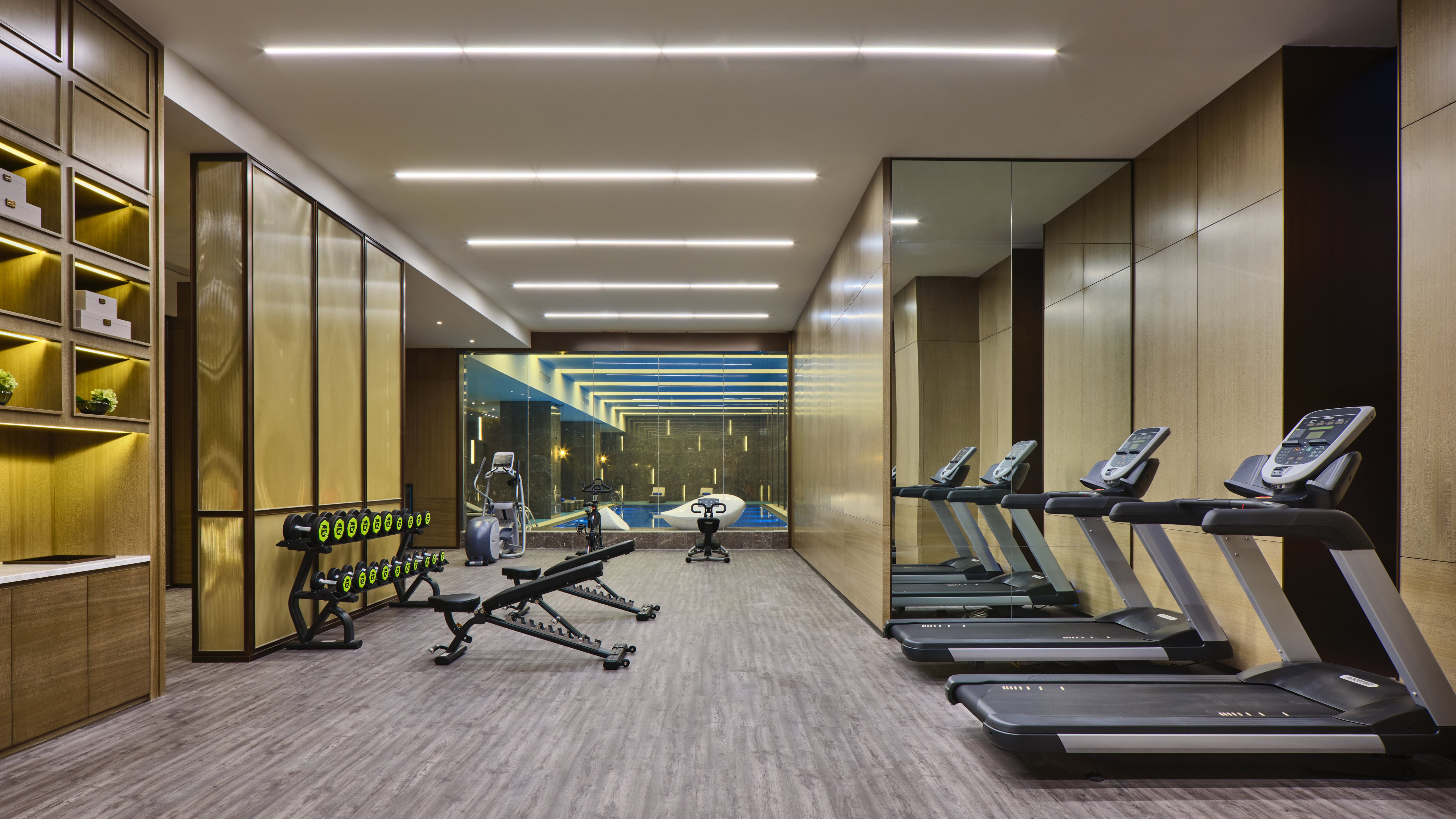 Crowne Plaza Wuhan Development Zone 43/82