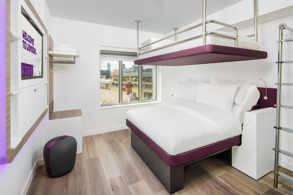 YOTEL London City, Select by Hilton 48/70