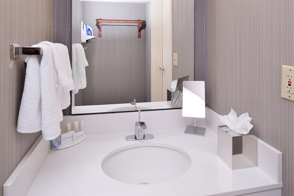 Courtyard by Marriott Charlotte Gastonia 19/45
