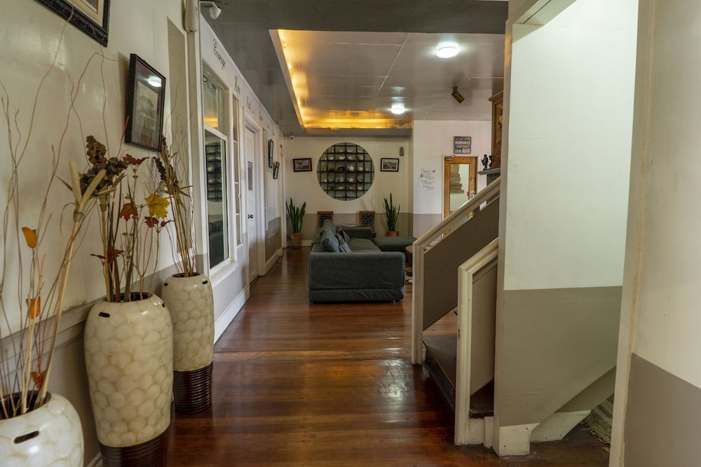 The Old Orangewood Bed And Breakfast 55/70