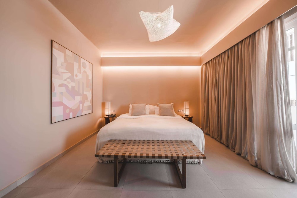 More Meni Residence and Suites 16/50