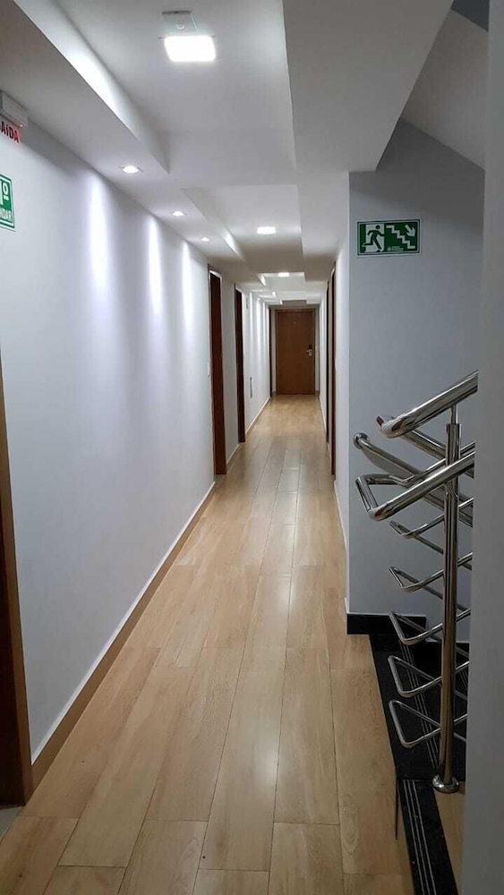 Aero Inn Hotel 21/30