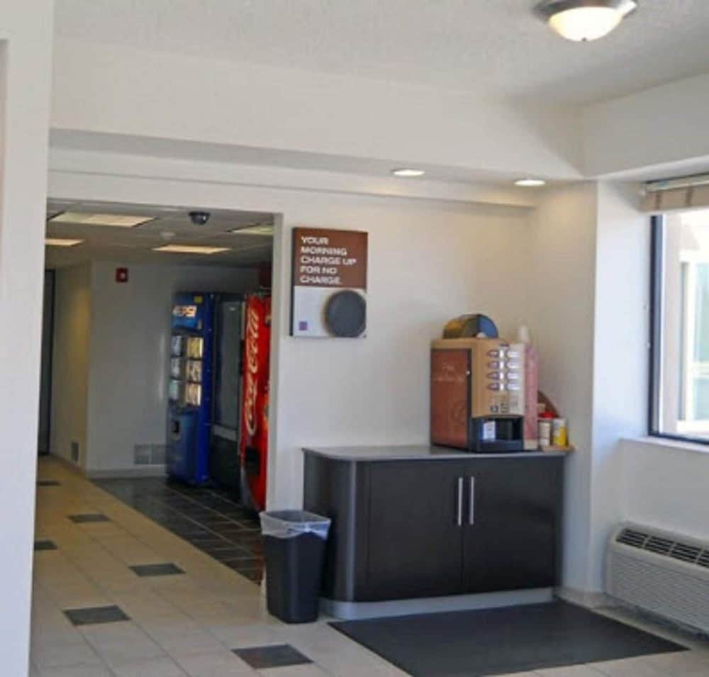 Motel6 York, PA - North 11/53